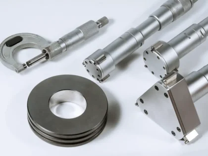 Micrometer With Check Ring